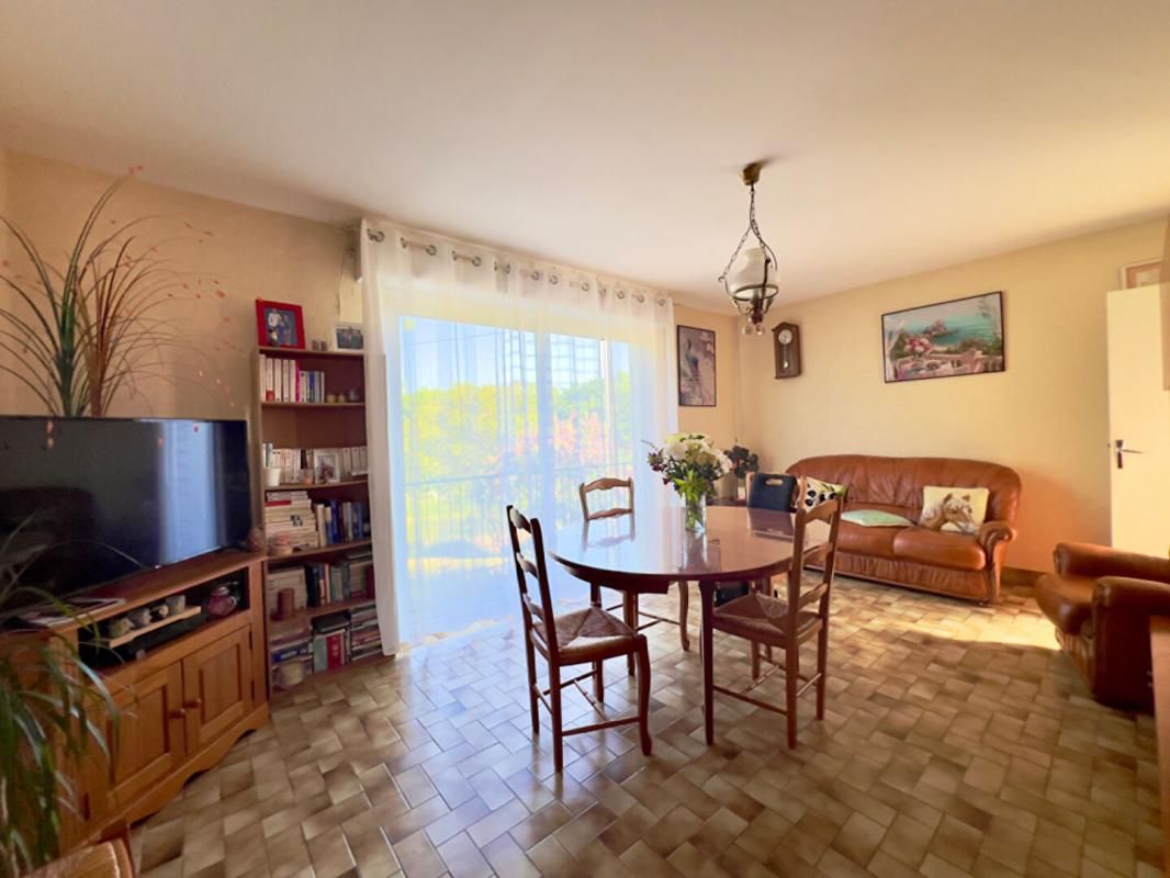 SèVREMOINE Maison Sevremoine 8 pièce(s) 132 m2 4