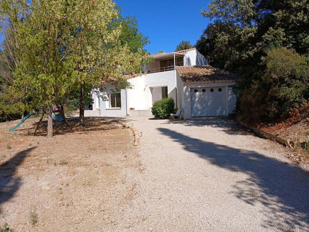 LE VAL 2 Maisons sur 3364m² de terrain - LE VAL 2