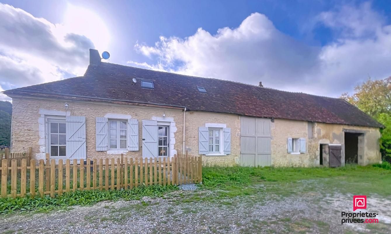 SAINT-FULGENT-DES-ORMES A 15 mn de Bellême, longère de 155 m2 et 4 chambres 1