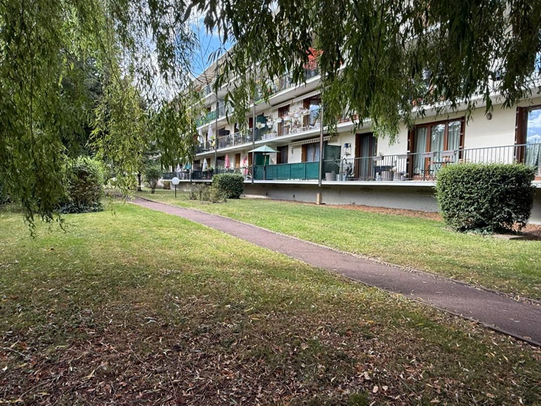 SOISY-SOUS-MONTMORENCY Appartement 3 pièces rénové à Soisy-Sous-Montmorency en EXCLUSIVITE 1