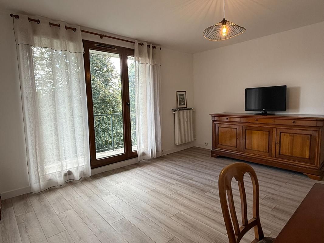 SOISY-SOUS-MONTMORENCY Appartement 3 pièces rénové à Soisy-Sous-Montmorency en EXCLUSIVITE 3