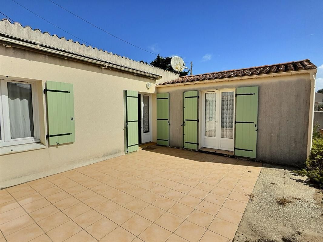 SAINT-DENIS-D'OLERON Maison 3 pièce(s) 55 m² -17650 - ST DENIS D'OLERON - Charente-Maritime - Ile d'Oléron - 3