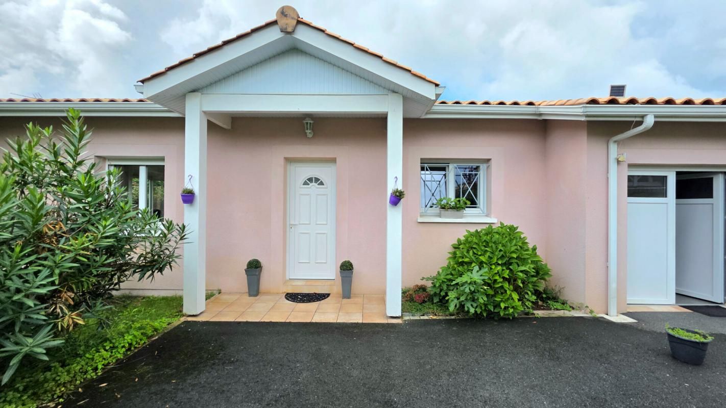 ANDERNOS-LES-BAINS Maison Andernos Les Bains 4 pièce(s) 101m2 idéalement placée 2