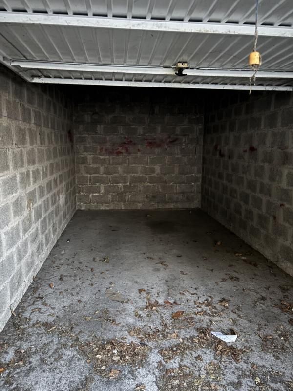TALENCE Parking / box Talence 15.68 m2 2