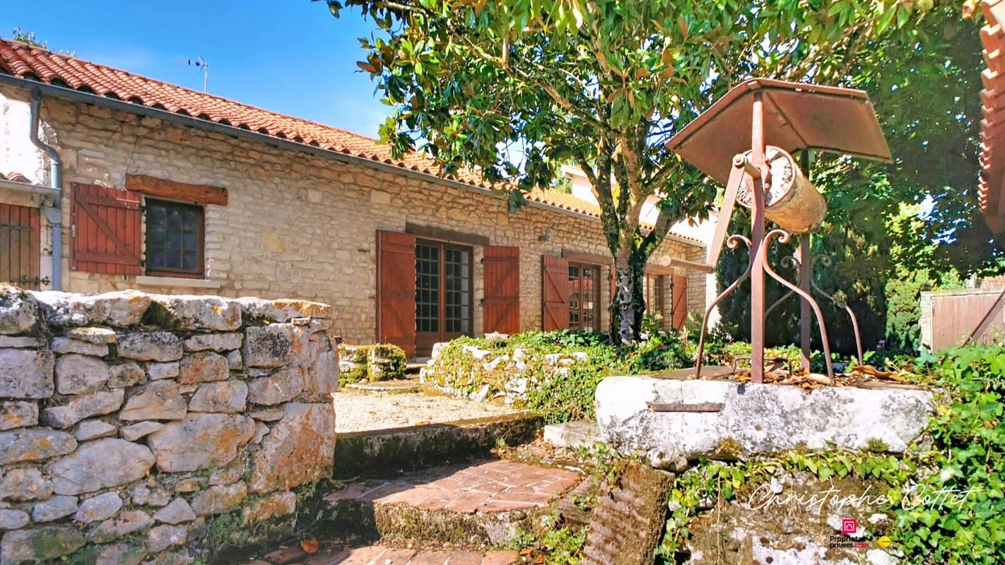 VALDIVIENNE Maison en pierre pleine de caractère - Valdivienne 4 pièce(s) 132 m2 1