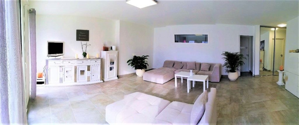 AVIGNON Maison moderne de plain-pied avec annexe 3
