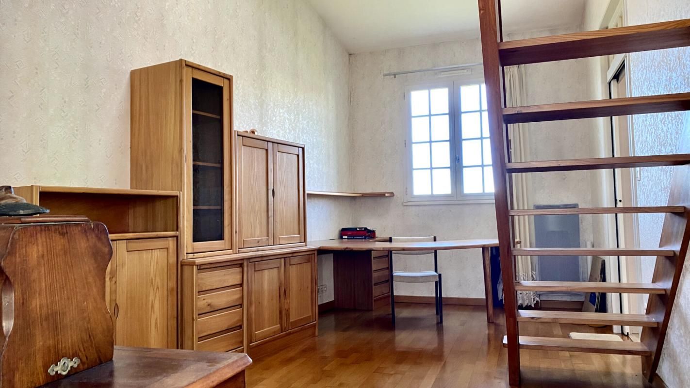 SAINT-GELAIS Maison Saint Gelais (79410) 6 pièce(s) 150 m2 3