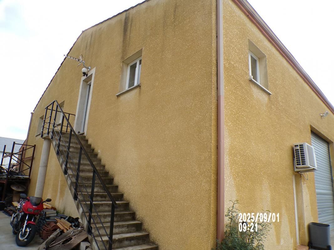 COURSAN LOCAL 290 m2 - ZAC CONDAMINE - COURSAN 2