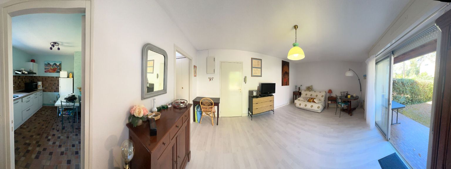 SAINT-GEORGES-DE-DIDONNE Appartement Rez de Jardin Saint Georges De Didonne 1 pièce(s) 35.75 m2 3