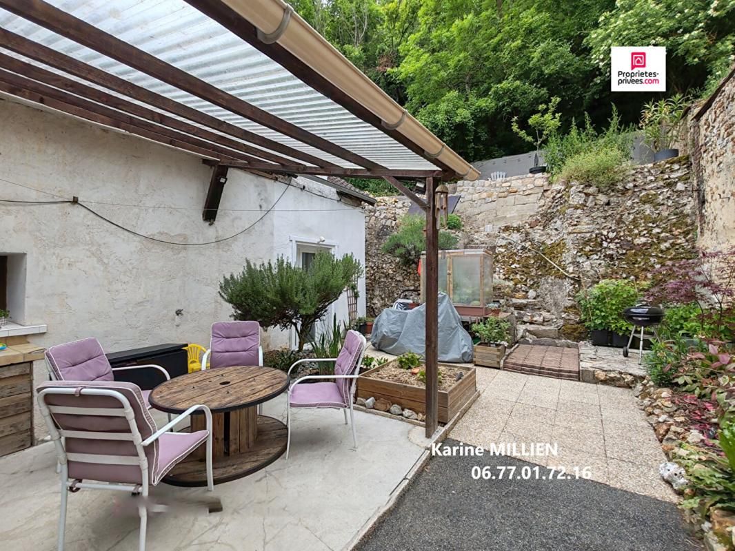 NONANCOURT 27320 Ensemble immobilier de 2 maisons - 1 étage - 3 chambres - Jardin - 160 000 HAI