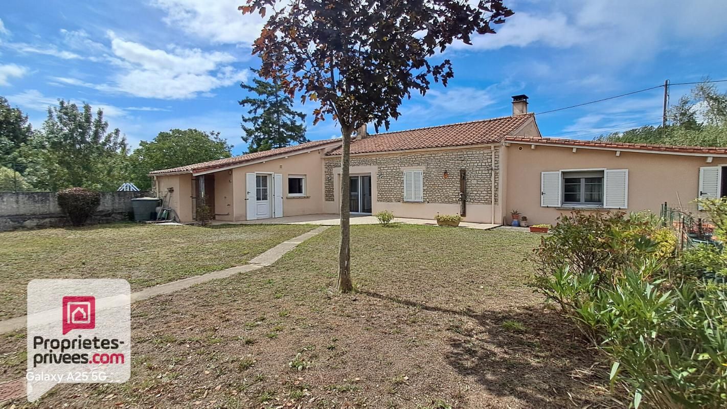 MONTREUIL Maison 4 pièce(s) 96 m2 plain-pied garage terrain plat et clos 2