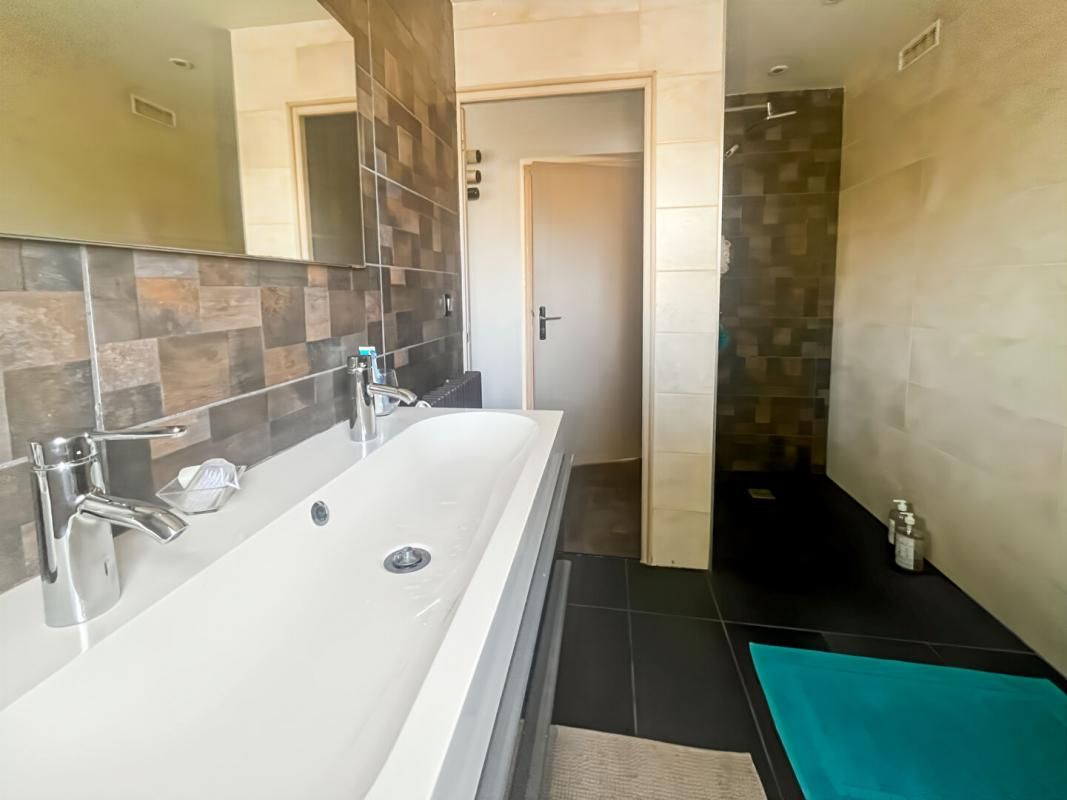 SAINT-BREVIN-LES-PINS Maison Saint Brevin Les Pins 6 pièce(s) 134 m2 4