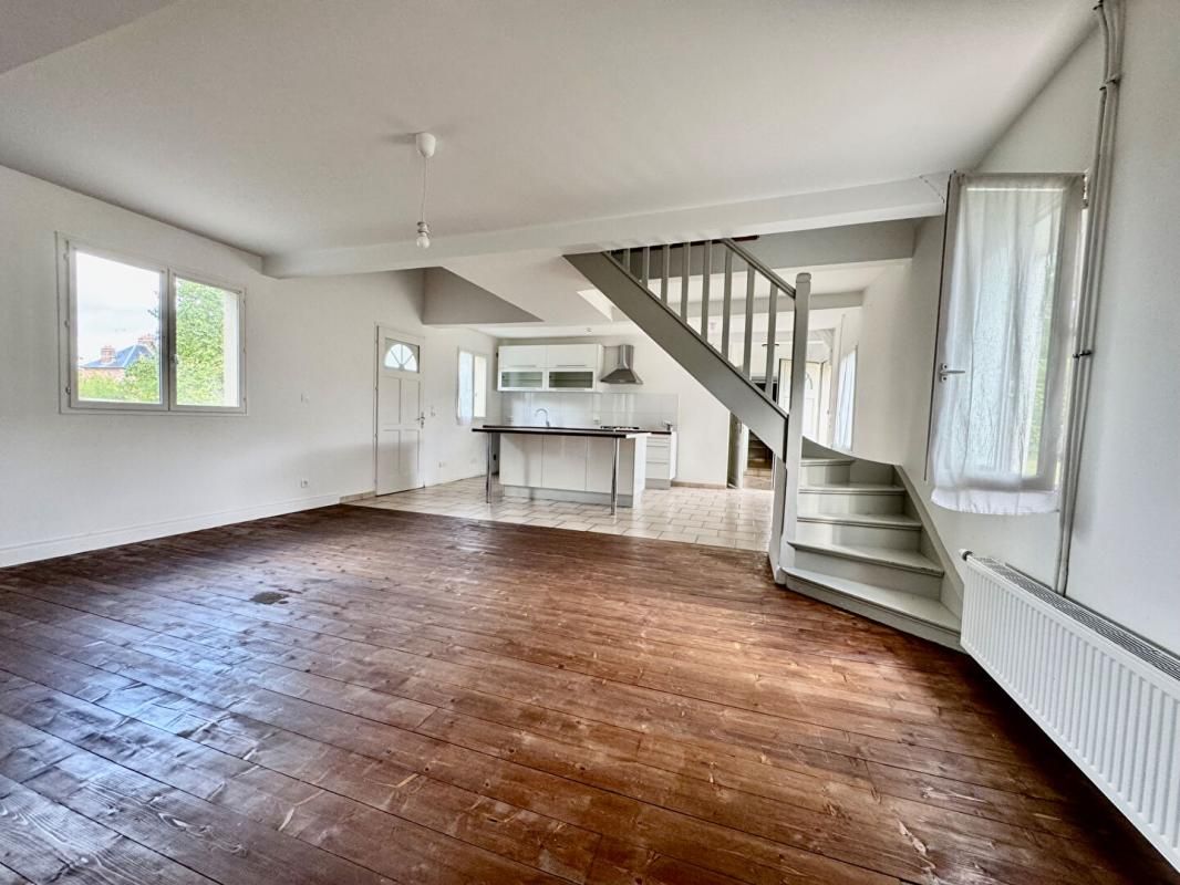 GLISY Longère 129m2 , 3 chambres , grand jardin GLISY 3