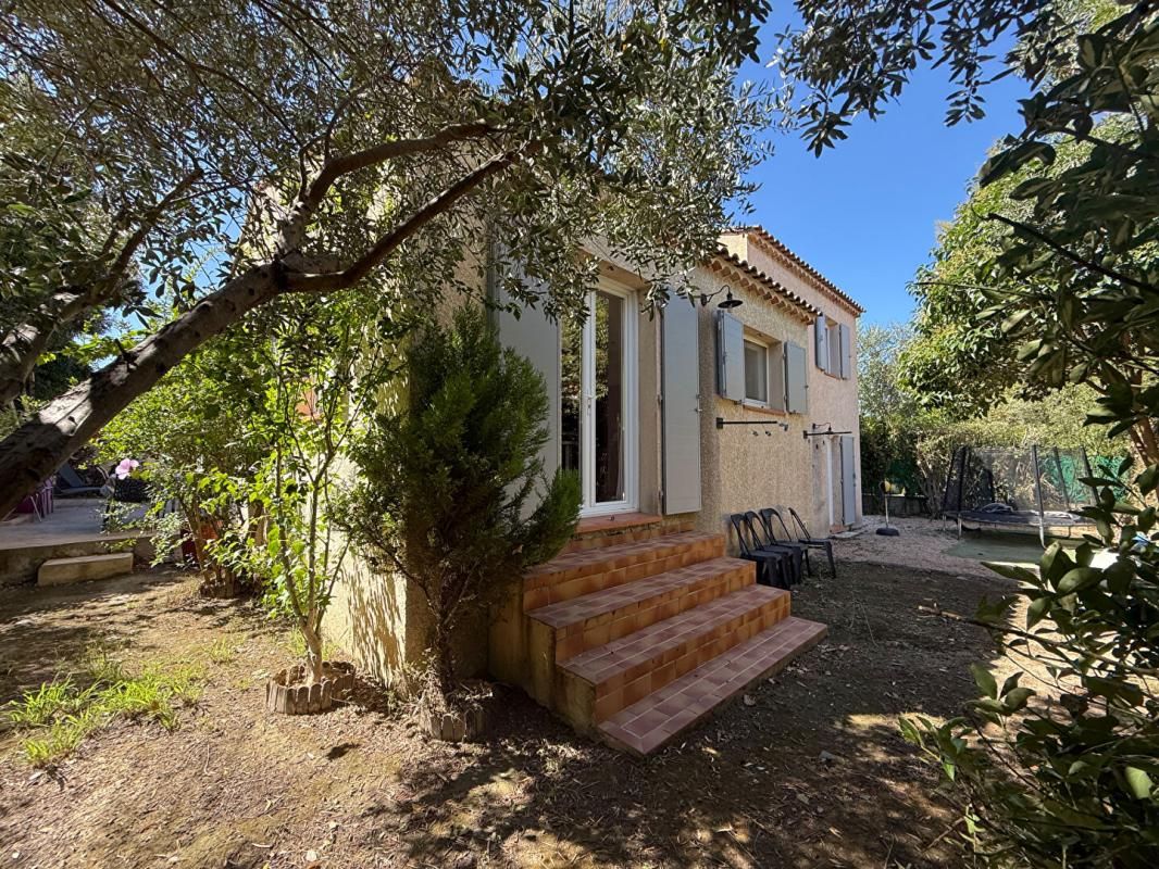 ISTRES MAISON 4 CHAMBRES AVEC PISCINE 3