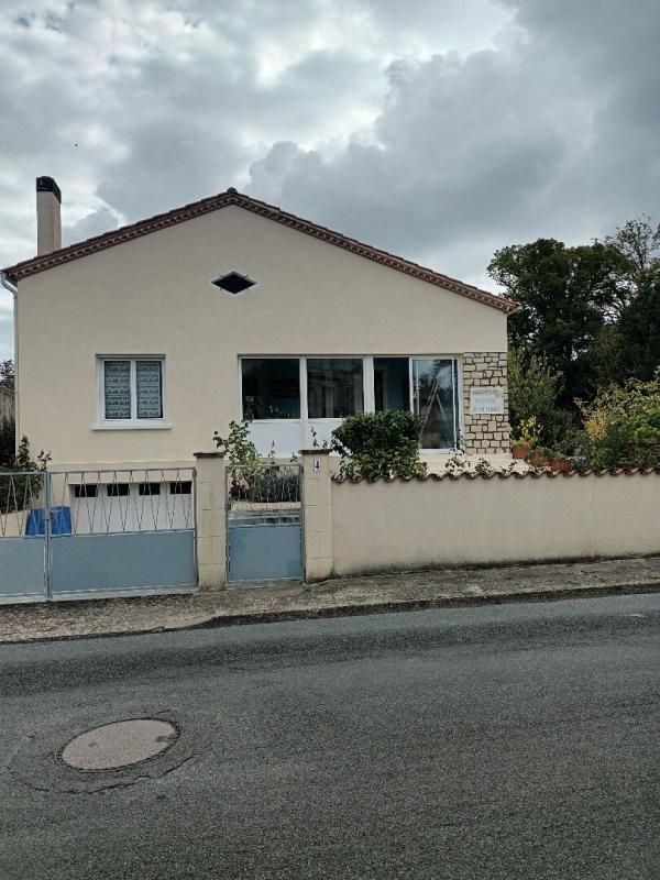 MORTAGNE-SUR-GIRONDE Maison Mortagne sur Gironde 4 pièce(s) 96 m2 2