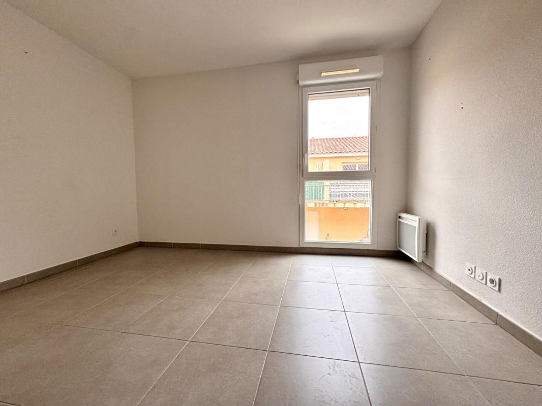 LANCON-PROVENCE Maison T3 avec parkings 3