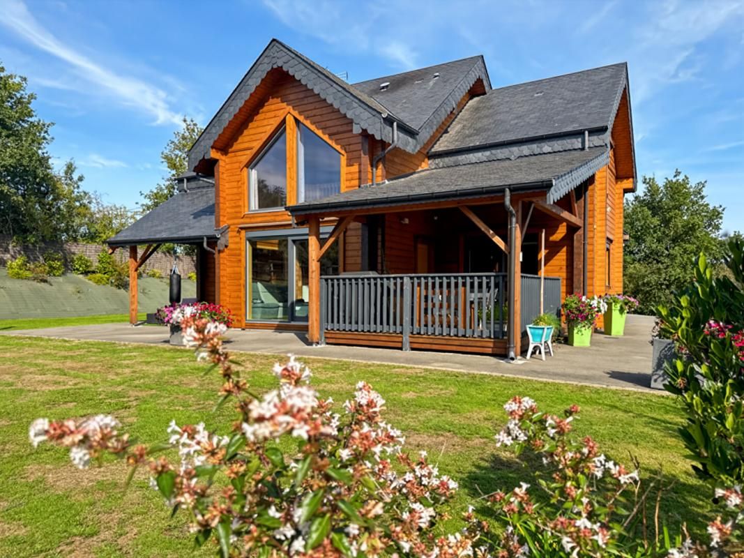 Chalet Finlandais Souvigne Sur Sarthe 7 pièce(s) 150 m2
