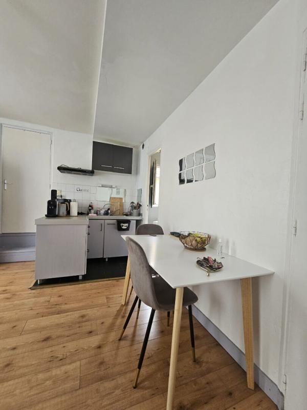 MAGNY-EN-VEXIN Appartement Magny En Vexin 2 pièce(s) 31 m2 4