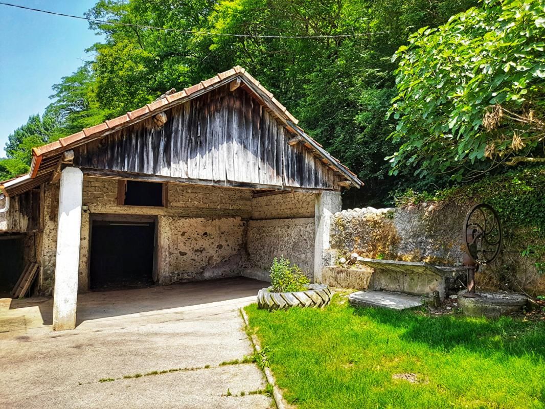 MONTAUT Maison de 111 m² avec dépendances et jardin attenant 3