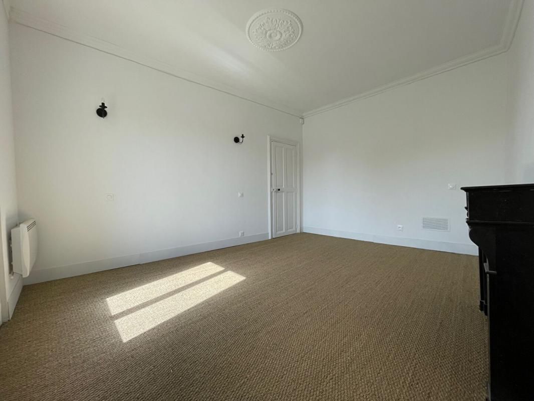 AGDE Appartement Agde 4 pièce(s) 108 m2 4