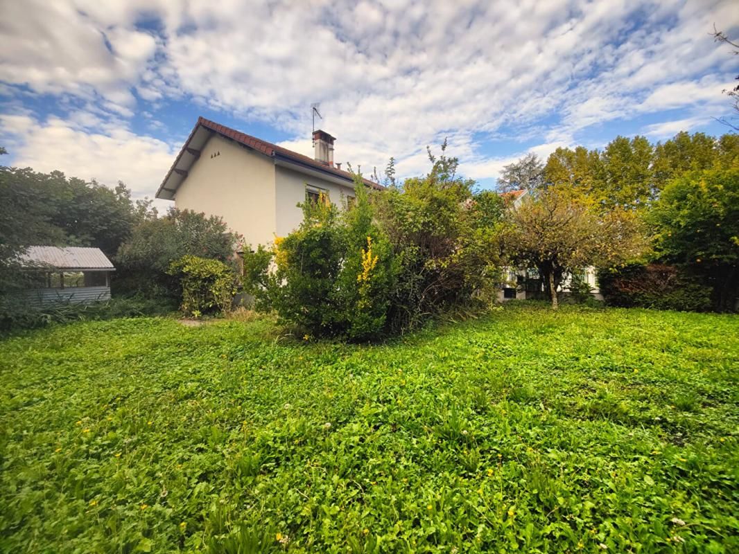 POISAT Maison individuelle Poisat 5 pièce(s) 120 m2 2