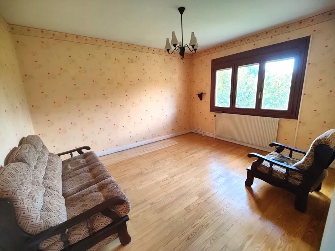 POISAT Maison individuelle Poisat 5 pièce(s) 120 m2 3