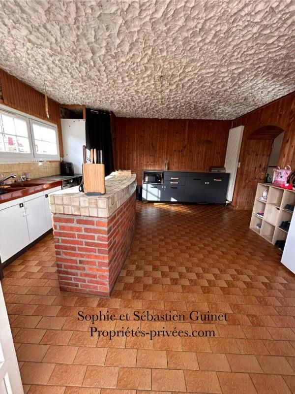 NALLIERS Maison Nalliers 7 pièce(s) 152 m2 4