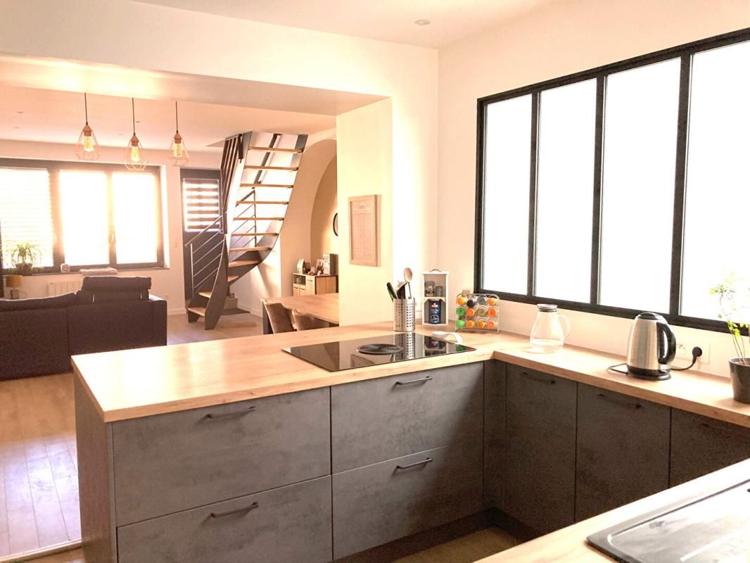 LENTILLY Maison Lentilly 4 pièce(s) 94 m2 2