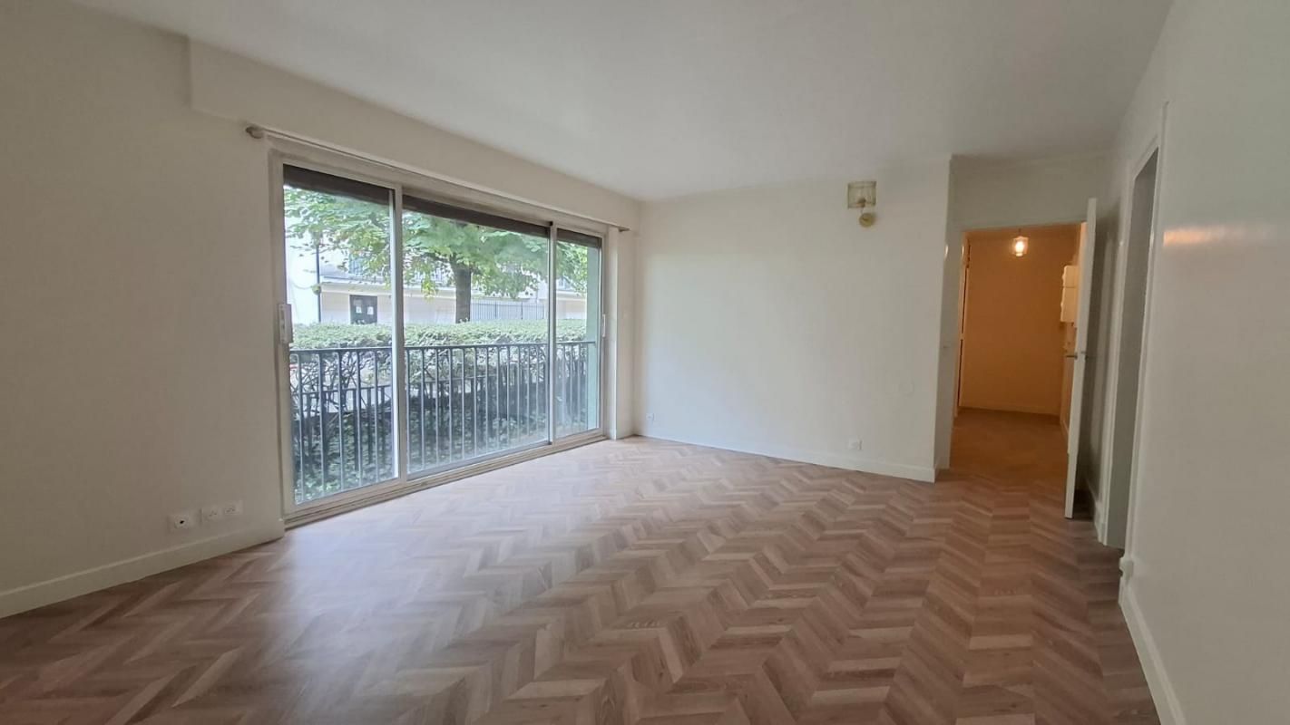 PARIS-12E-ARRONDISSEMENT Appartement  47m2 2 pièces avec cave et option parking ? Rue de Picpus, Paris 12e45 m2 1