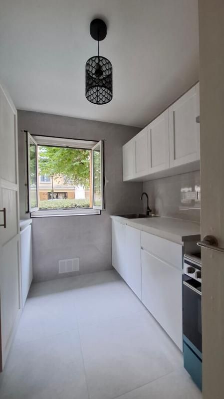 PARIS-12E-ARRONDISSEMENT Appartement  47m2 2 pièces avec cave et option parking ? Rue de Picpus, Paris 12e45 m2 2