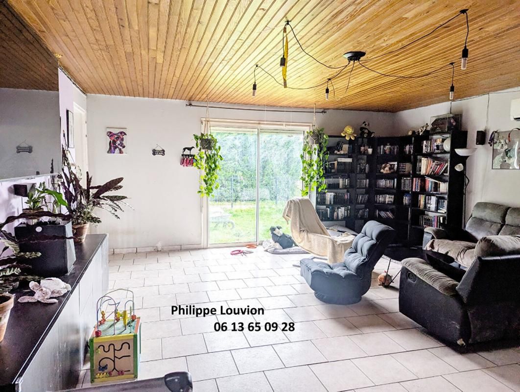 AILLAS Maison Aillas 8 pièce(s) 188 m2 4