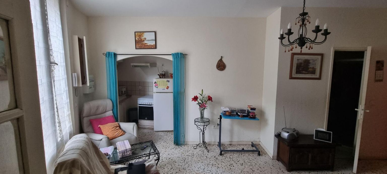 ALIGNAN-DU-VENT Maison Alignan Du Vent 5 pièce(s) 120 m2 2