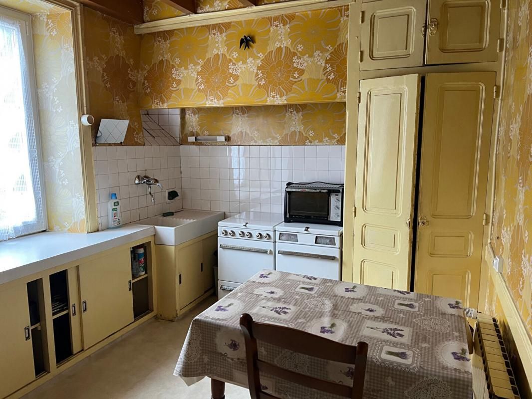 SAINT-REMY-SUR-DUROLLE Maison Saint Remy Sur Durolle 4 pièce(s) 102 m2 2