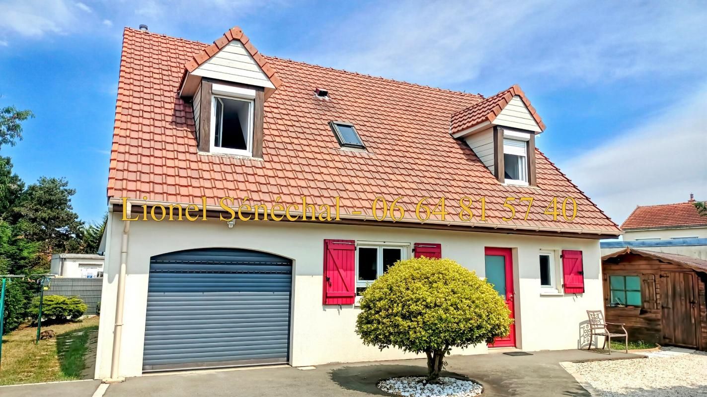 LE MANS Maison non mitoyenne de 9 pièces de 115 m2 à Le Mans Quartier Riffaudières 2
