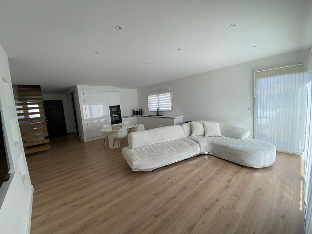 FRENOUVILLE Maison Frenouville 7 pièces 125 m2 2
