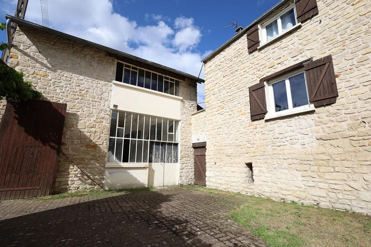 BOUAFLE Maison de caractère 5 pièces à Bouafle ? 180 m² 2