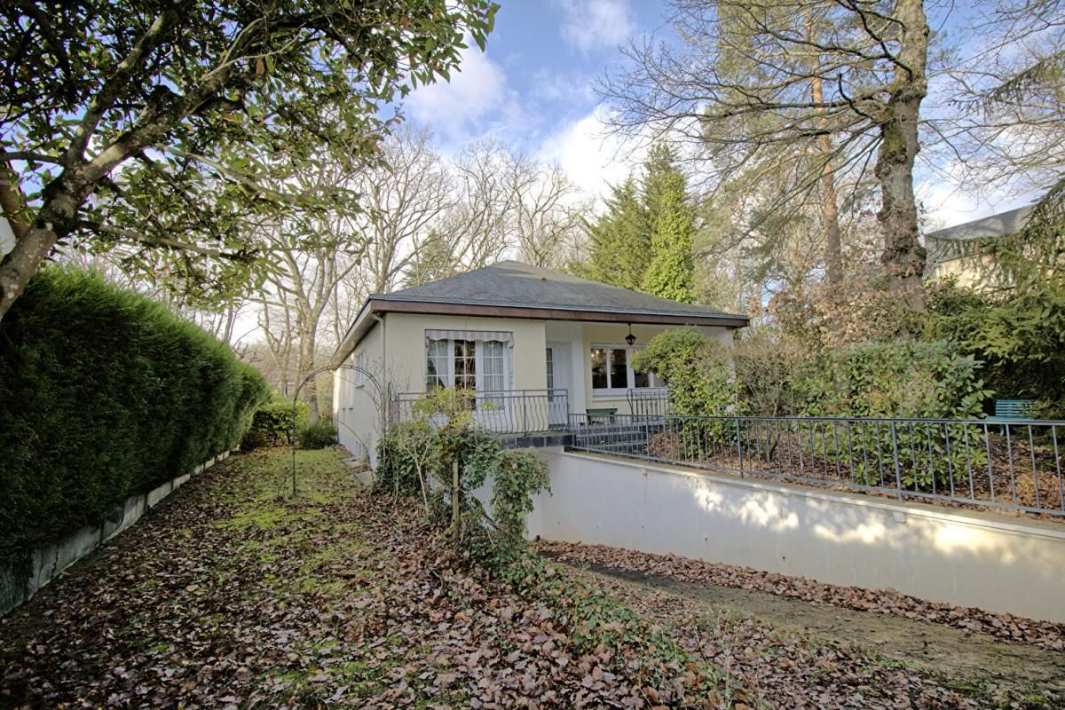 AVRILLE MAISON de 106 m² habitables AU PARC DE LA HAYE A AVRILLE 2