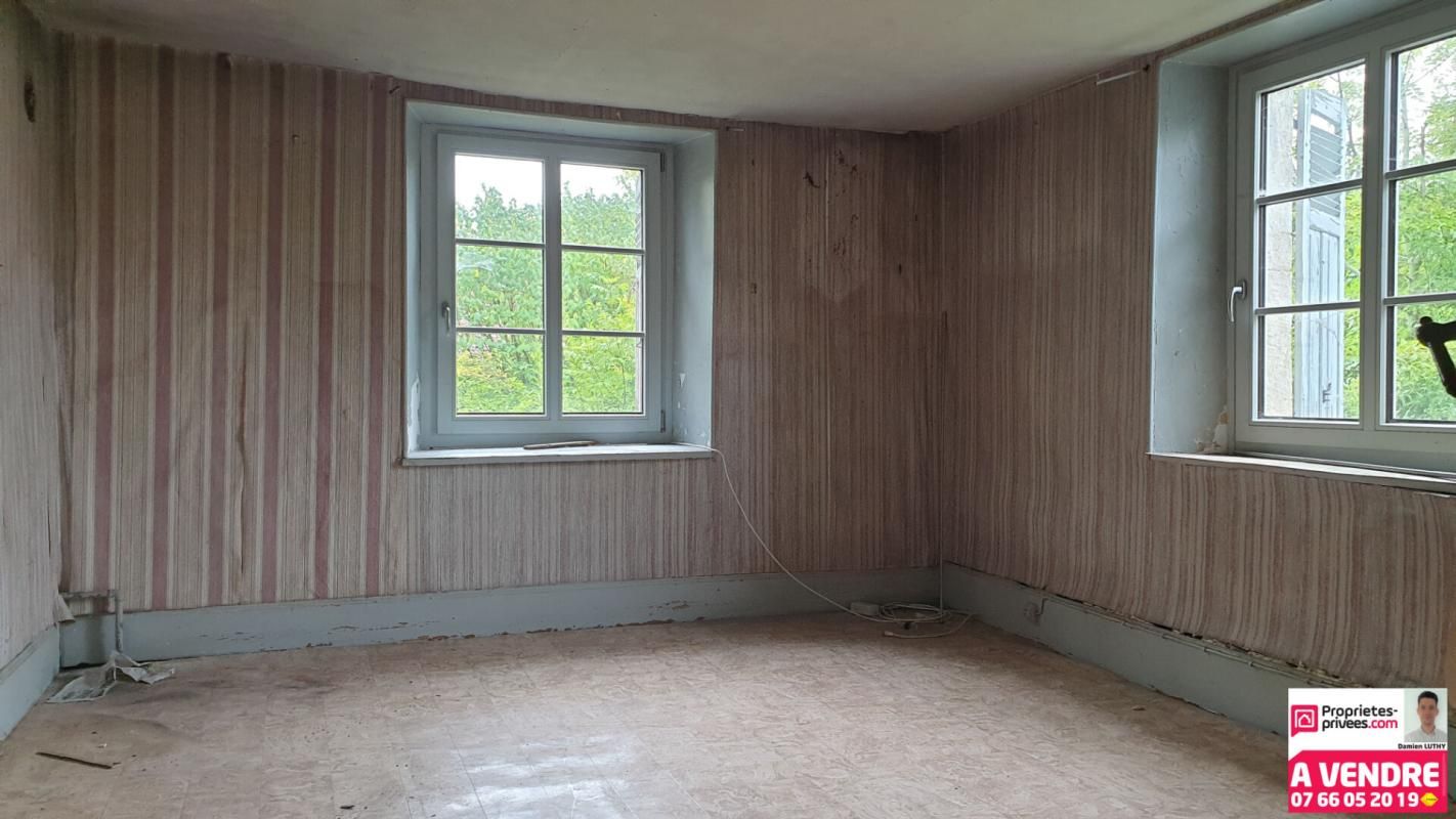BERMONT Ferme à rénover de 259 m² 3