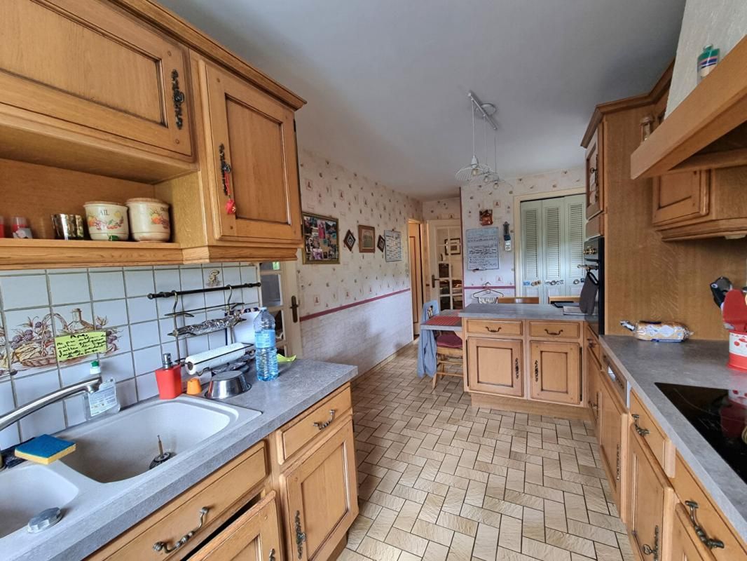 HIRSON Maison 5 pièce(s) 106 m2 2