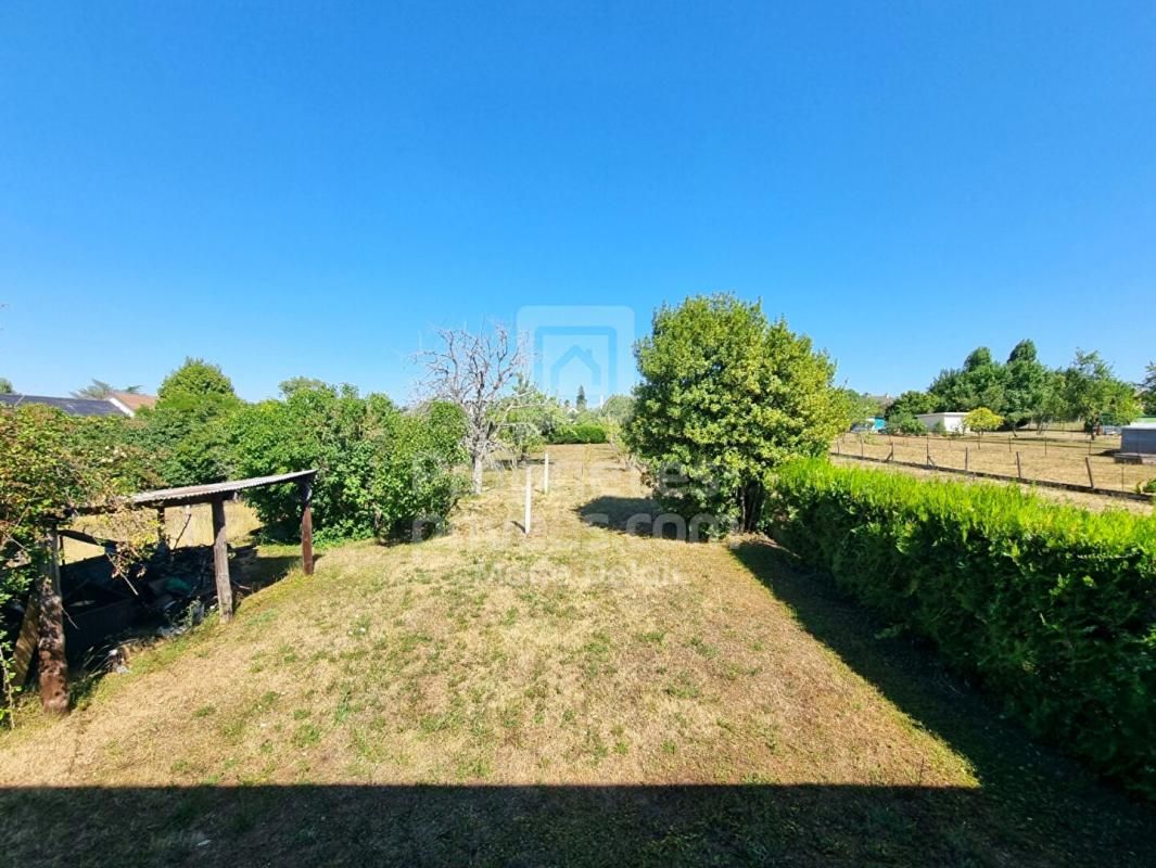 LA CHARITE-SUR-LOIRE Maison La Charite Sur Loire 3 pièce(s) 85 m2 2