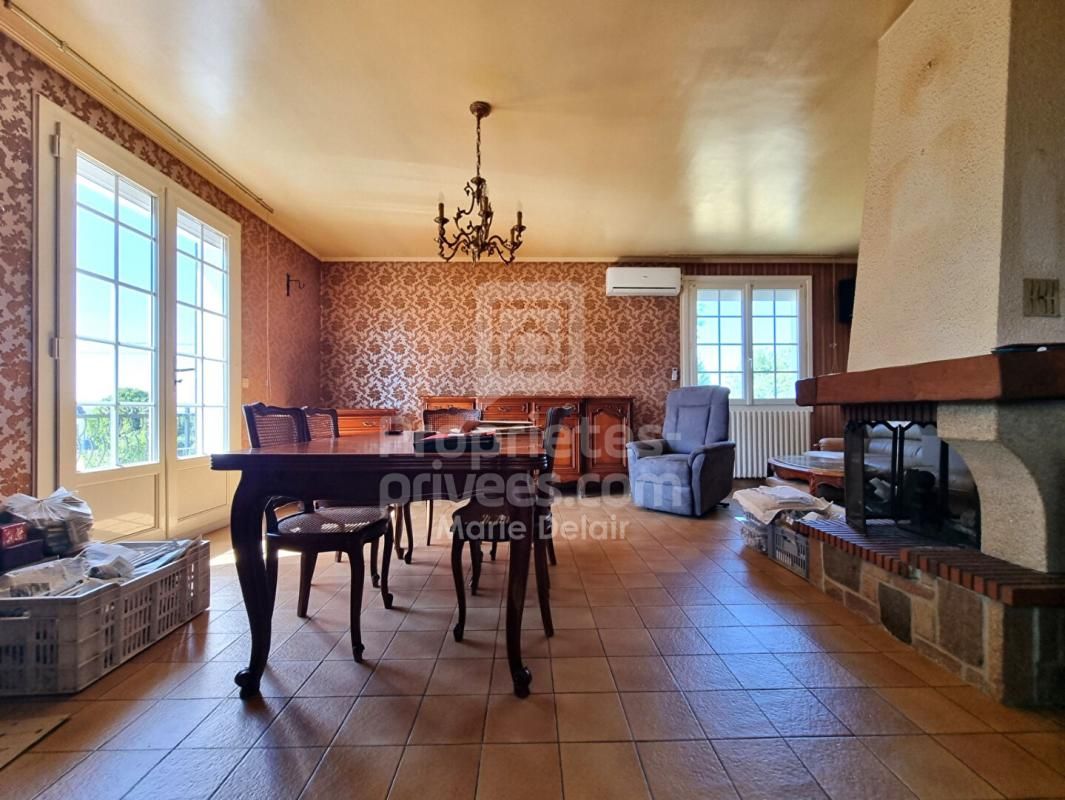 LA CHARITE-SUR-LOIRE Maison La Charite Sur Loire 3 pièce(s) 85 m2 3