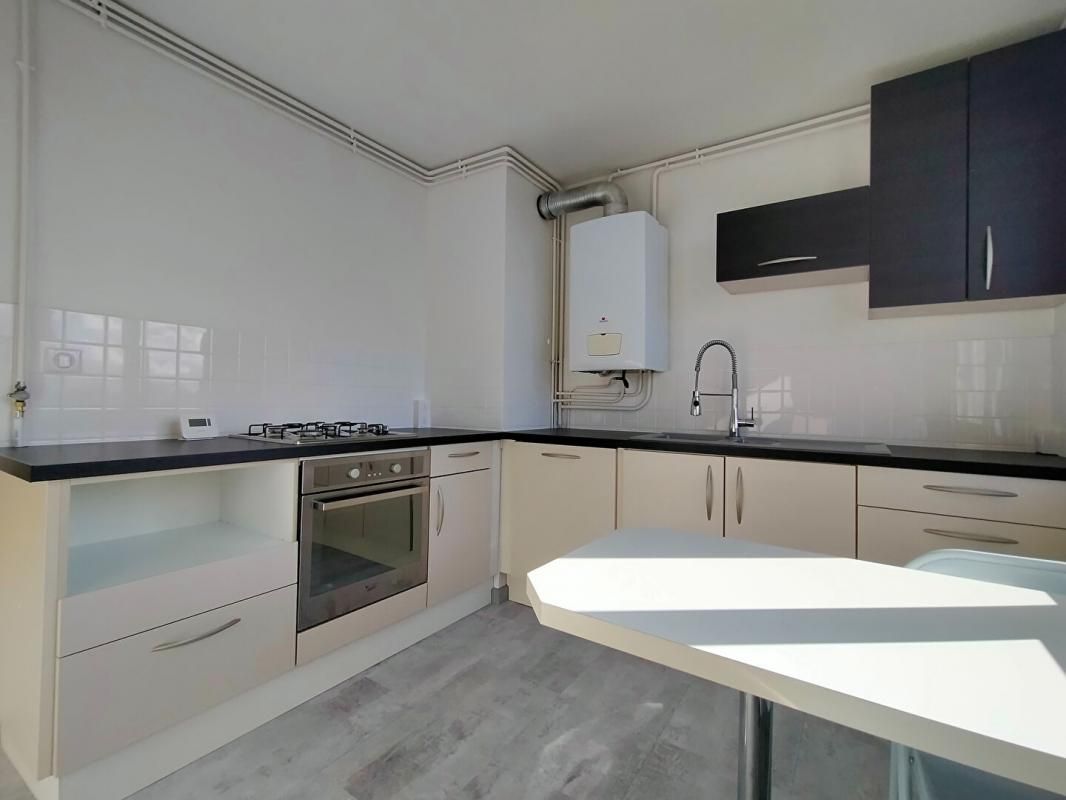 LE MANS Appartement Le Mans 2 pièce(s) 48 m2 1