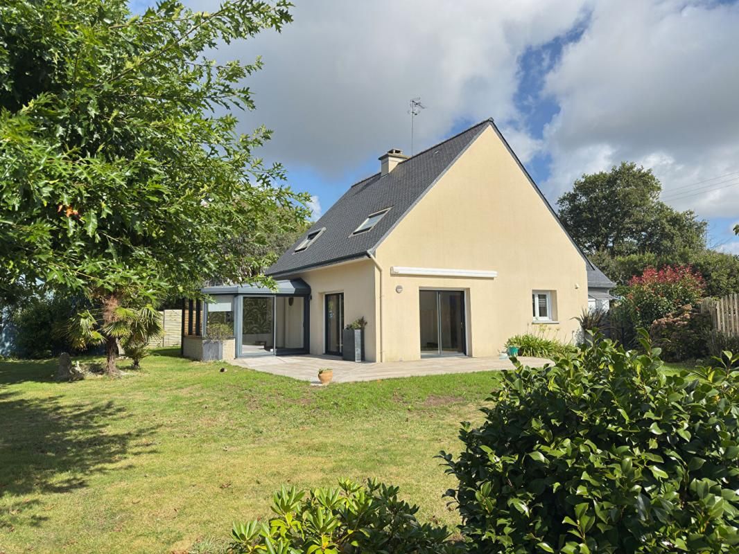 SAINT-PHILIBERT Maison Saint Philibert 7 pièce(s) 160 m2 4 chambres 1