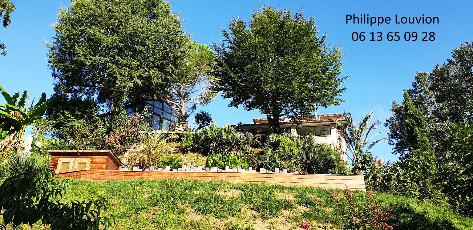 MONSEGUR Demeure de prestige Monsegur 11 pièce(s) 340 m2 1