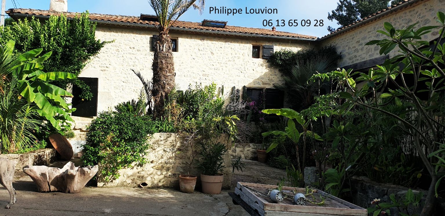 MONSEGUR Demeure de prestige Monsegur 11 pièce(s) 340 m2 2
