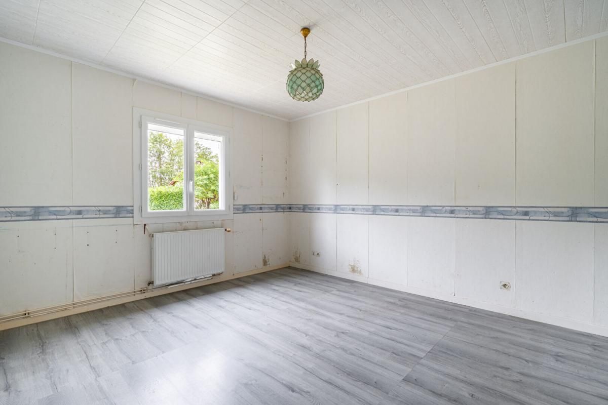 CHESSY Maison de plain-pied  au calme à Chessy 3 pièce(s) 85 m2 3