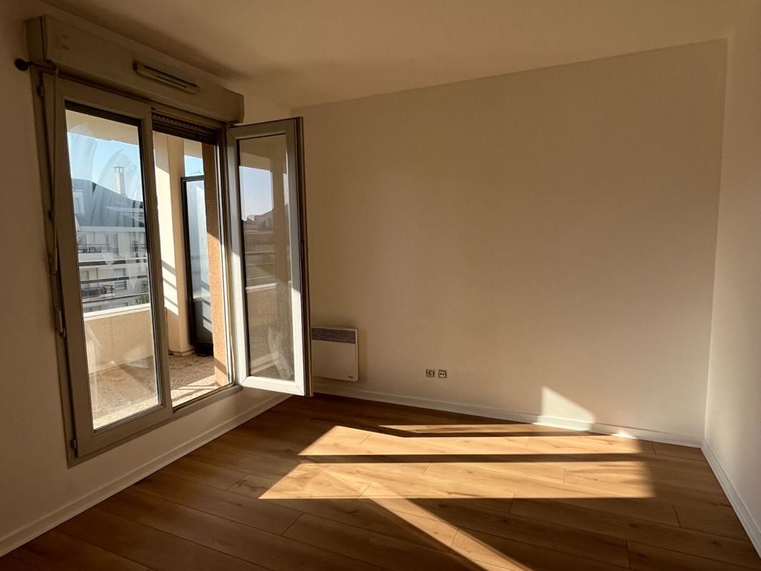 CARRIERES-SOUS-POISSY Appartement Carrieres Sous Poissy 3 pièce(s) 58 m2 4