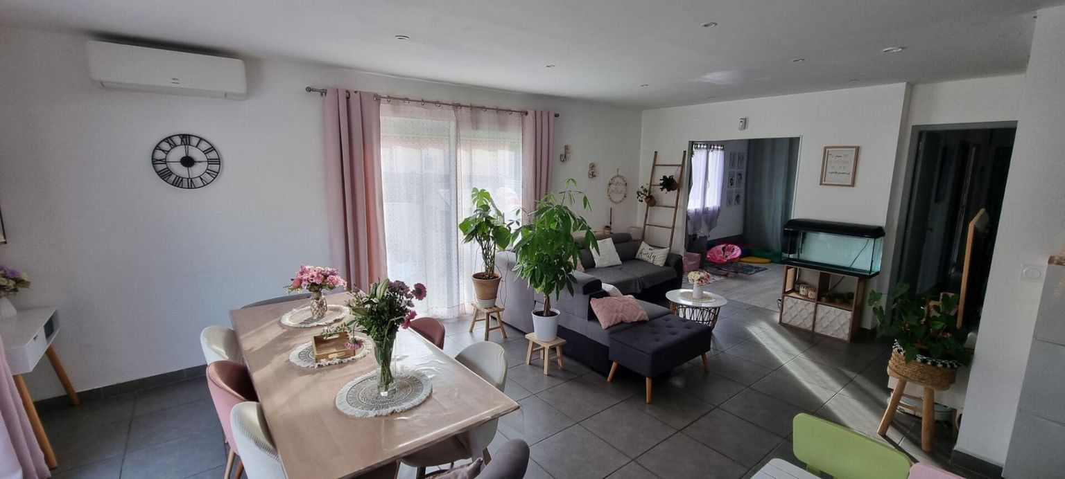 ALIGNAN-DU-VENT Maison Alignan Du Vent 5 pièce(s) 107 m2 4