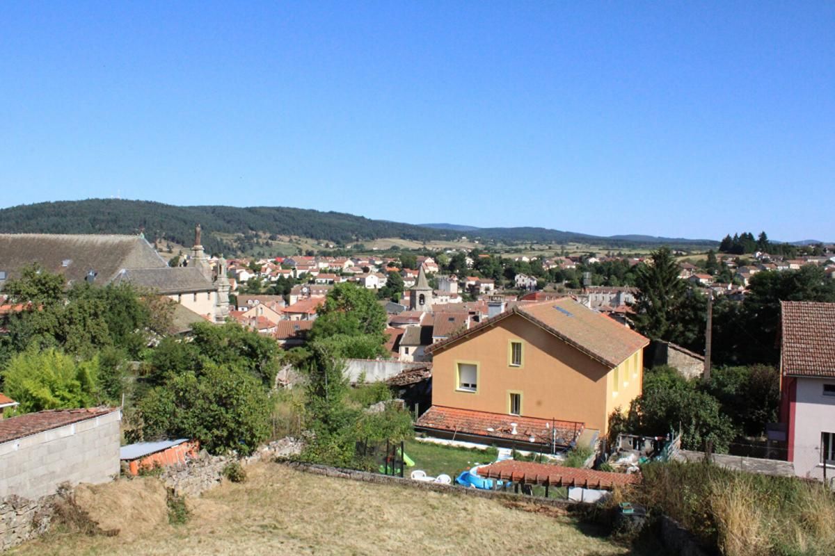 LANGOGNE Langogne maison avec jardin et garage 2