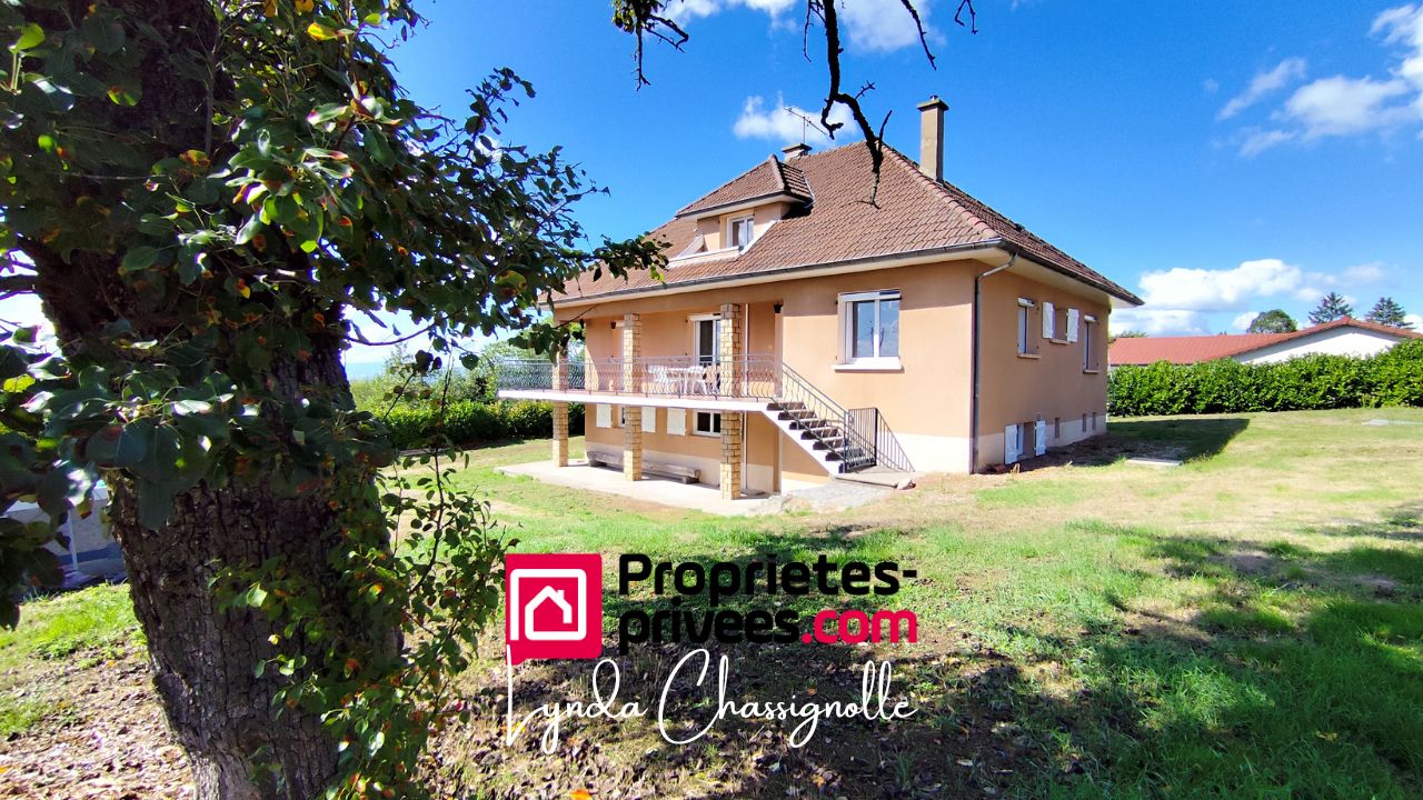 SAINT-SYMPHORIEN-DE-LAY Maison - 160m² - Saint Symphorien De Lay 1